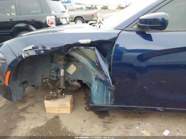 Dodge Charger Se Image 18