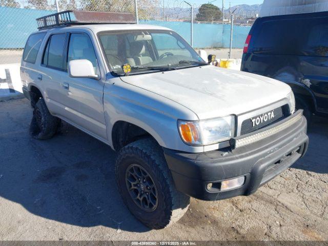  Salvage Toyota 4Runner