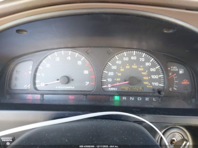 Toyota 4Runner Sr5 V6 Image 12