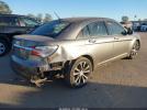 Chrysler 200 Limited Image 8
