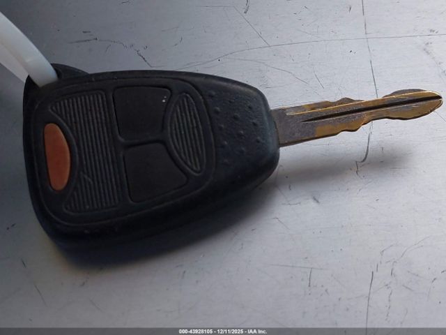 Chrysler 200 Limited Image 11