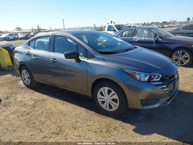  Salvage Nissan Versa