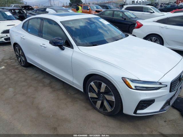  Salvage Volvo S60 Plug-in Hybrid