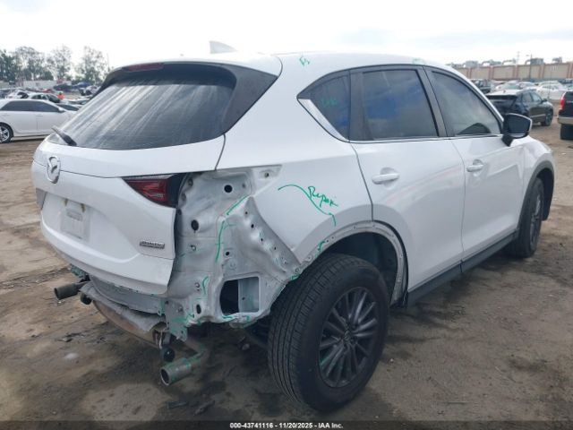 Mazda Cx Sport Image 3