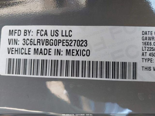 Winnebago Solis Rv Image 6