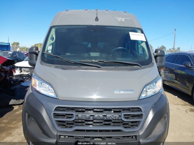 Winnebago Solis Rv Image 7