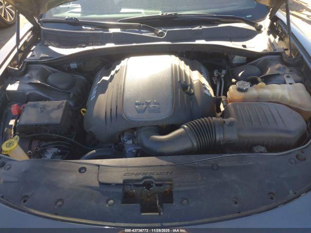 Dodge Charger Image 13