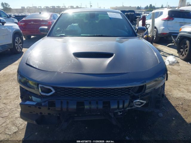 Dodge Charger Image 14