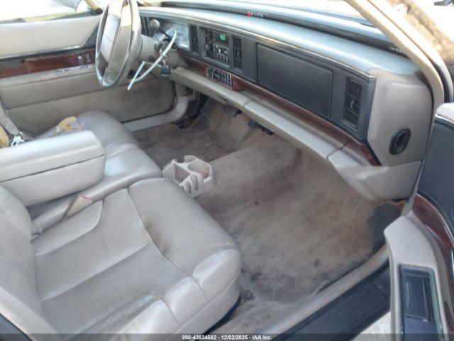Buick LeSabre Custom Image 16