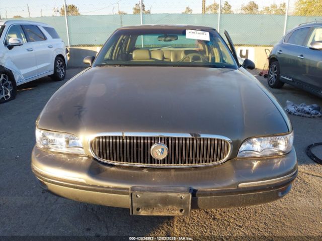 Buick LeSabre Custom Image 10