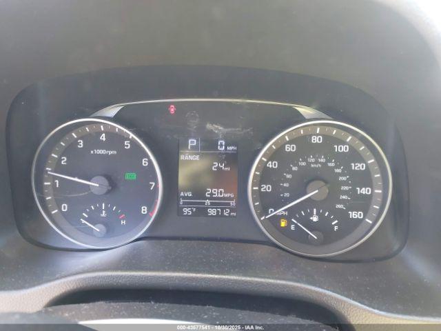 Hyundai ELANTRA Se Image 8