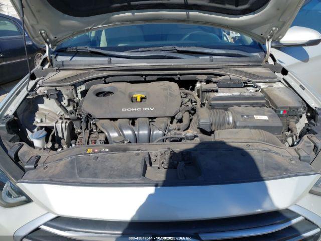 Hyundai ELANTRA Se Image 9