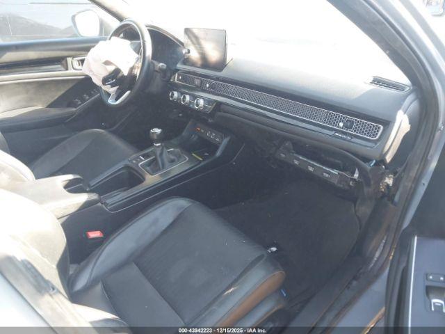 Honda Civic Sport Touring Image 12