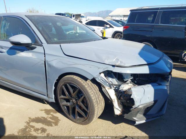 Honda Civic Sport Touring Image 2