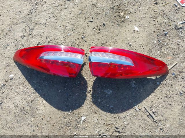 Ford Fusion Se Image 16