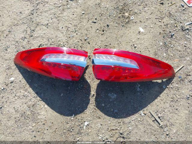 Ford Fusion Se Image 16