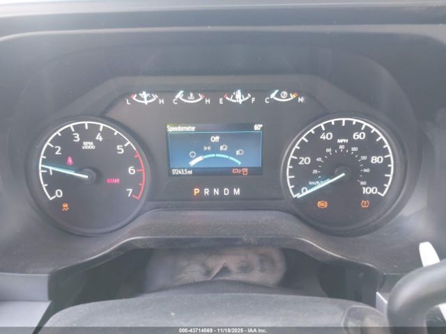 Ford F-250 Xl Image 11