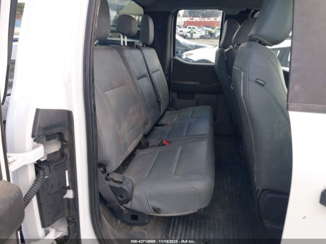 Ford F-250 Xl Image 14