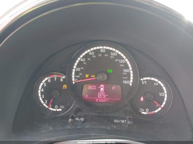 Volkswagen Beetle 2.5l Entry Image 3