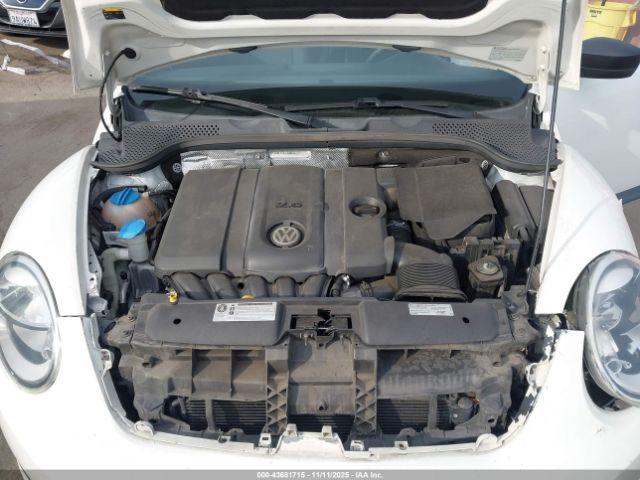 Volkswagen Beetle 2.5l Entry Image 8