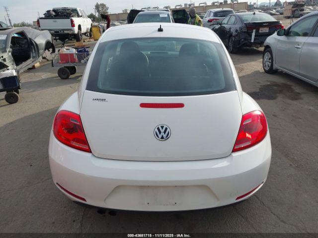 Volkswagen Beetle 2.5l Entry Image 13