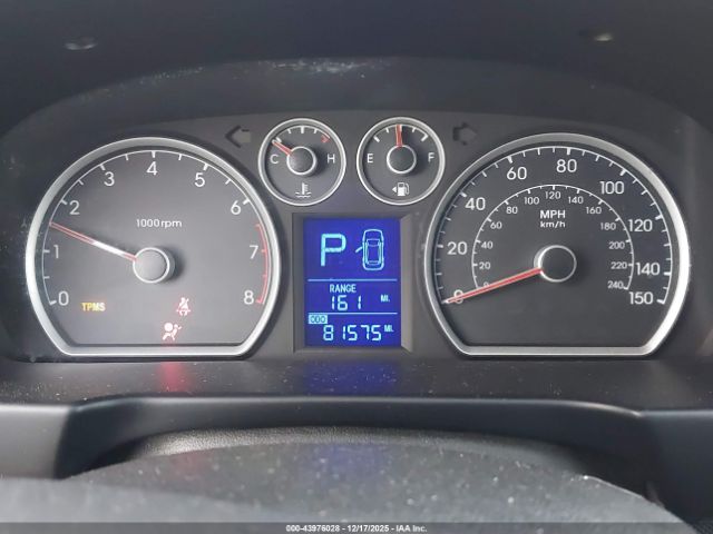 Hyundai ELANTRA Image 5