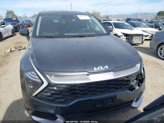 Kia Sportage Lx Image 4