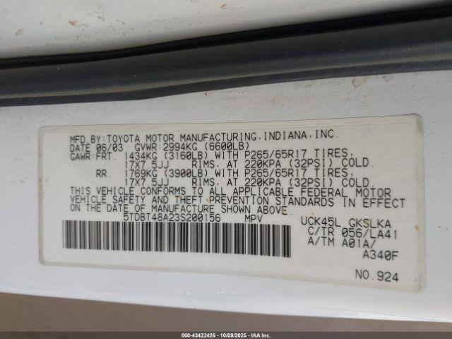 Toyota Sequoia Limited V8 Image 9