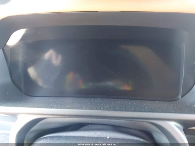 Land Rover Defender 110 P300 Image 12