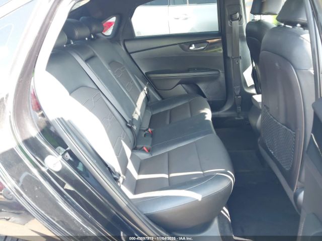 Kia Forte Gt-line Image 7