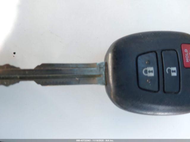 Toyota RAV4 Xle Image 17