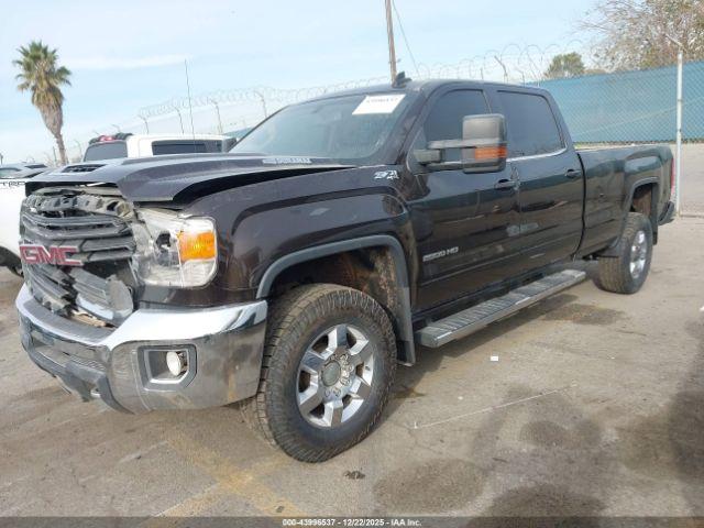 GMC Sierra 2500 Sle Image 18