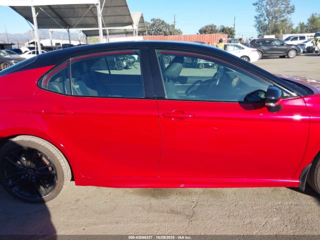 Toyota Camry Xse Image 16