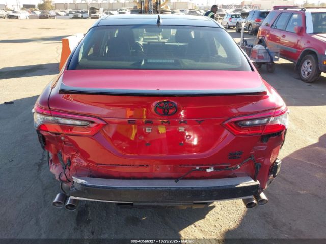 Toyota Camry Xse Image 2