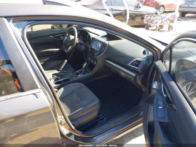 Subaru Impreza 2.0i Limited Image 15