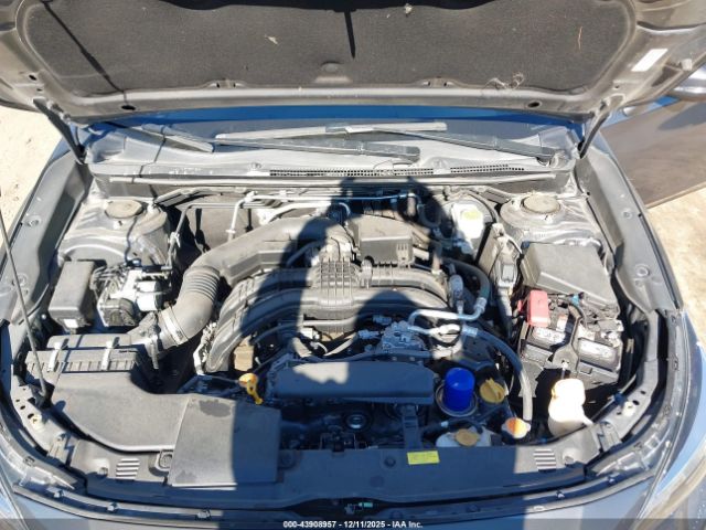 Subaru Impreza 2.0i Limited Image 11