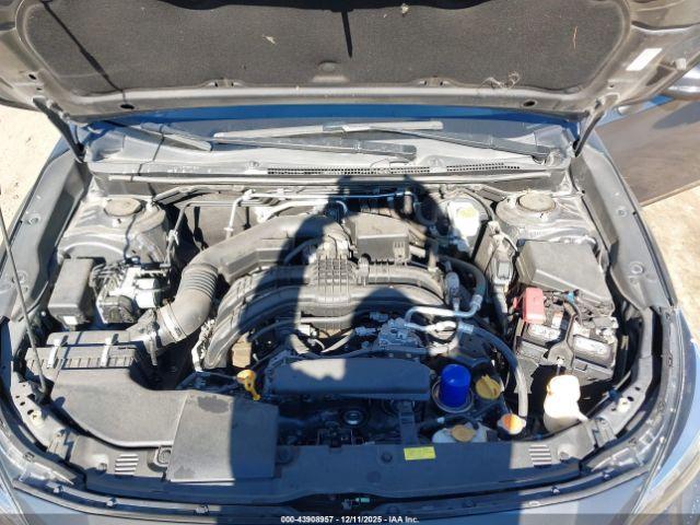 Subaru Impreza 2.0i Limited Image 11