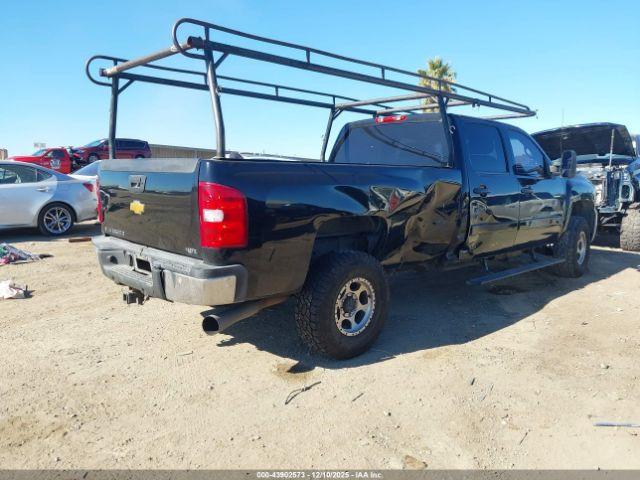 Chevrolet Silverado 2500 Ltz Image 6