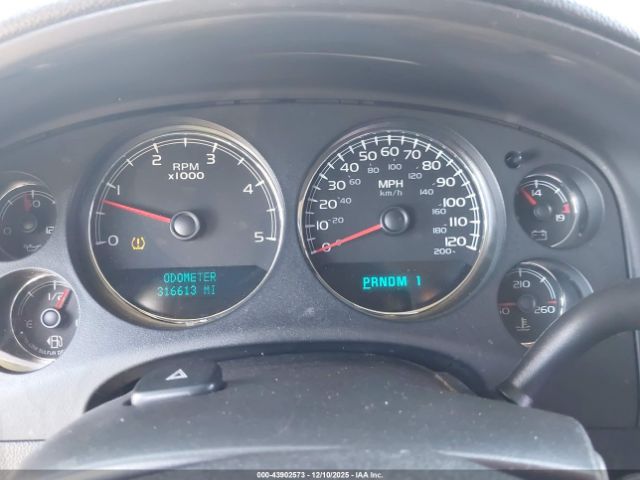 Chevrolet Silverado 2500 Ltz Image 16