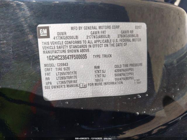 Chevrolet Silverado 2500 Ltz Image 8