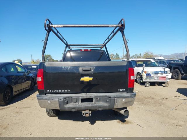 Chevrolet Silverado 2500 Ltz Image 14