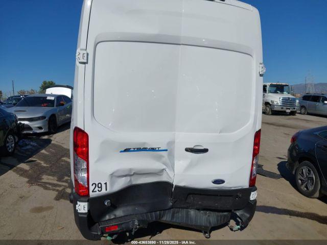 Ford E-transit-350 Image 13