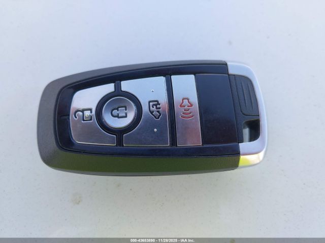 Ford E-transit-350 Image 6