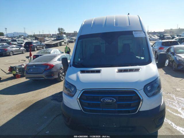 Ford E-transit-350 Image 3
