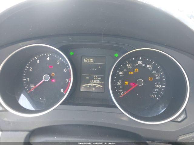 Volkswagen Jetta 1.8t Se Image 9