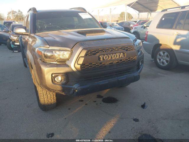 Toyota Tacoma Trd Off-road Image 11