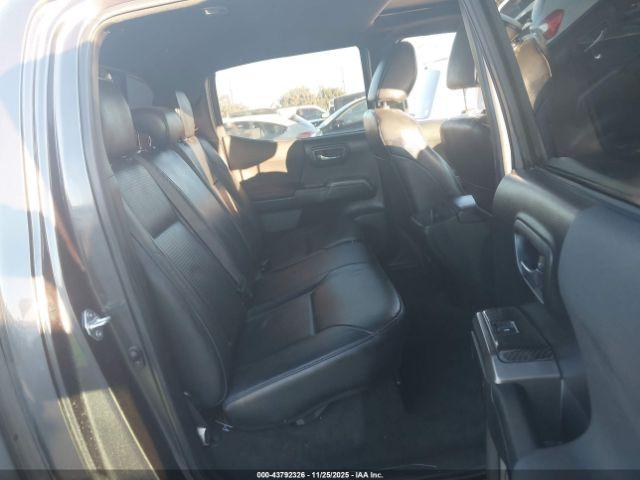 Toyota Tacoma Trd Off-road Image 16