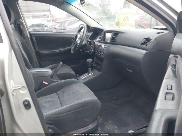 Toyota Corolla S Image 12