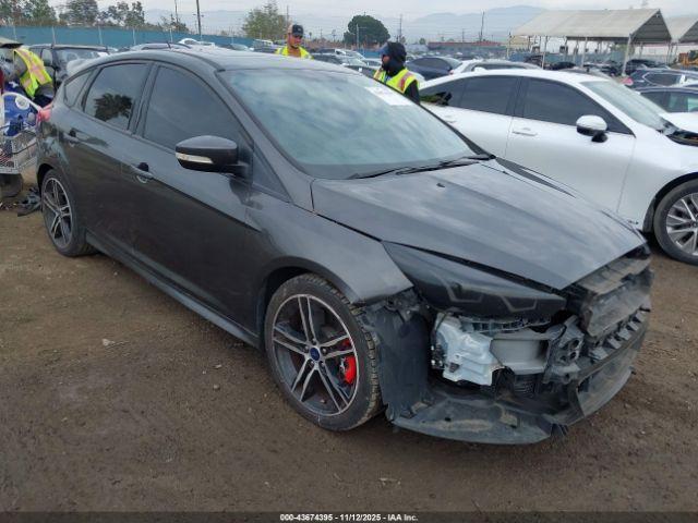  Salvage Ford Focus St