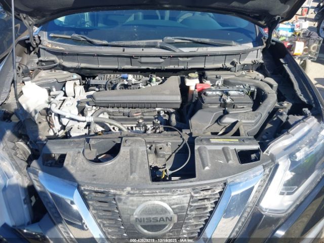 Nissan Rogue S Image 9